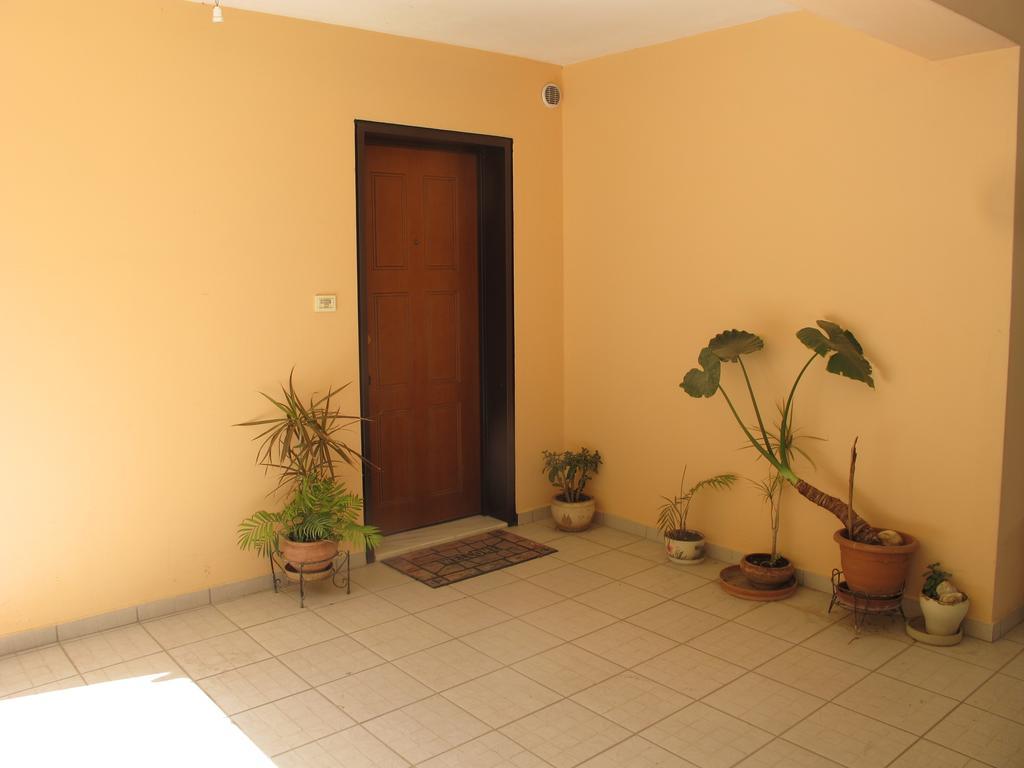 Athenian Apartment With Garden, Near Metro Station Chalandri Nu 3 Eksteriør bilde